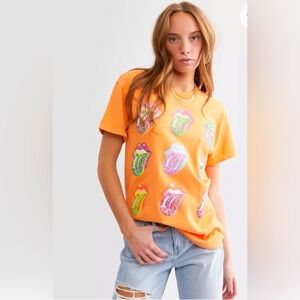 Rolling Stones Orange Pop Art Tongue Graphic Tee Medium